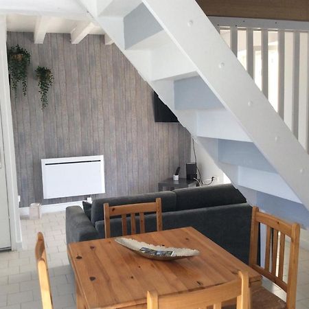 Gite Chez Xavier 2Mn Du Circuit Мани-Кур Екстериор снимка